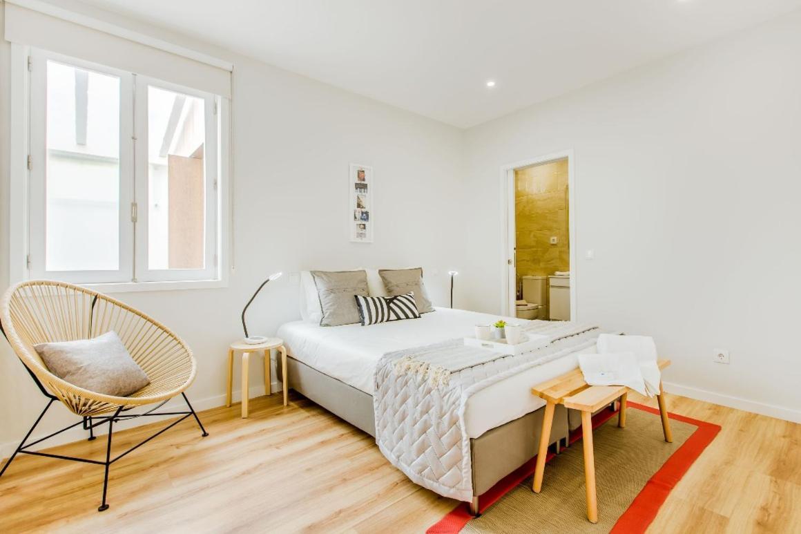 Espinho Beach 4 Stays ภายนอก รูปภาพ